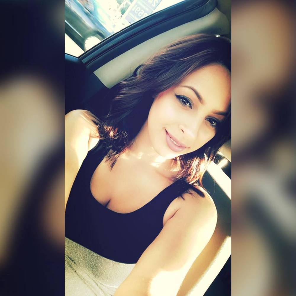 Meet your Posher, Jasmin